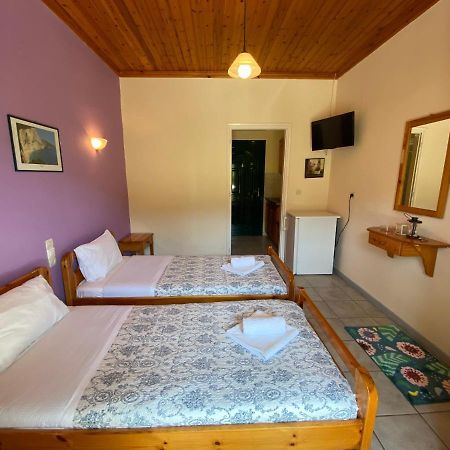 Marathes Studios Ayios Nikitas Bagian luar foto