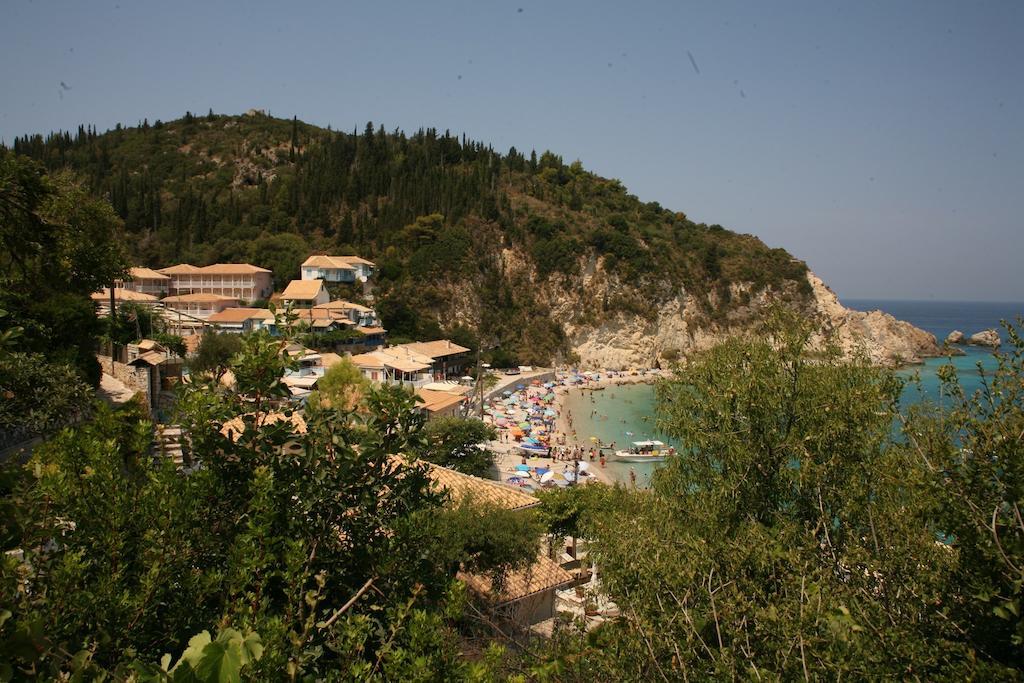 Marathes Studios Ayios Nikitas Bagian luar foto